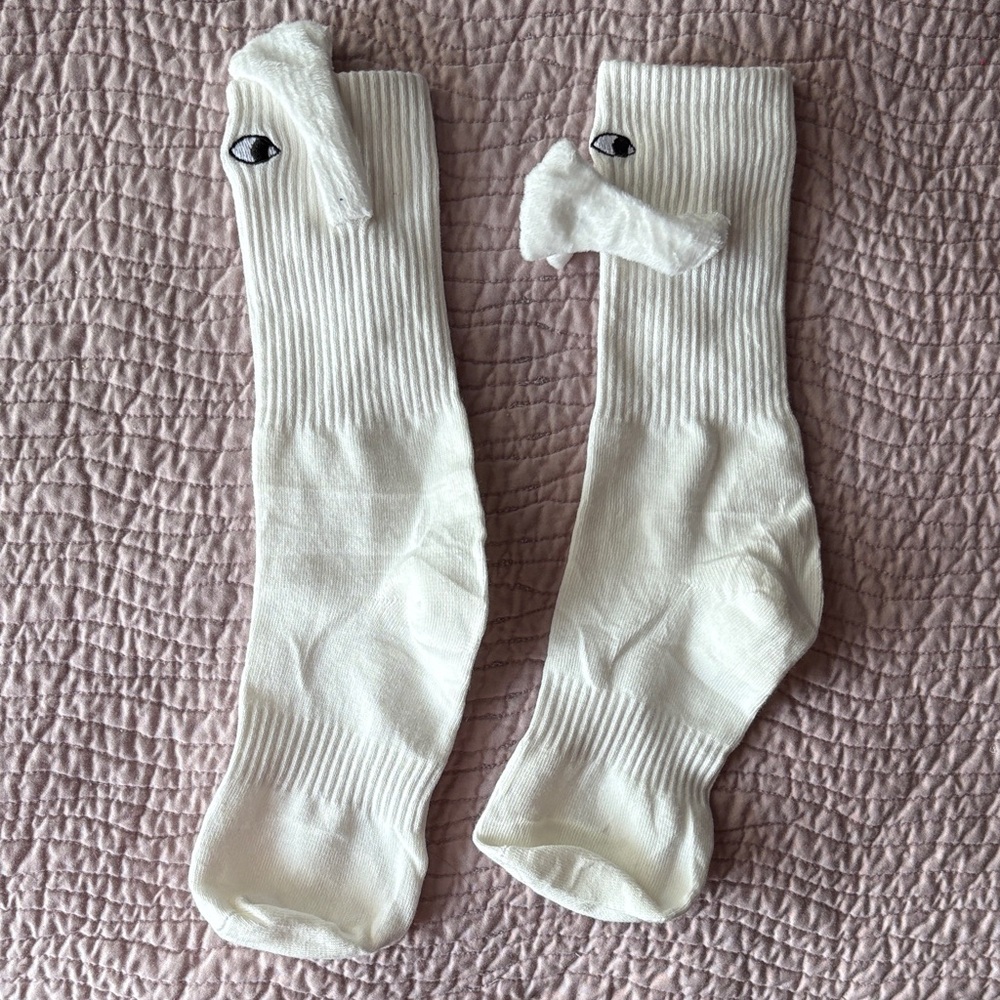 White Eye-Embroidered Men's Socks